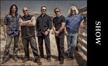 Show Creedence Clearwater Revisited In Concert